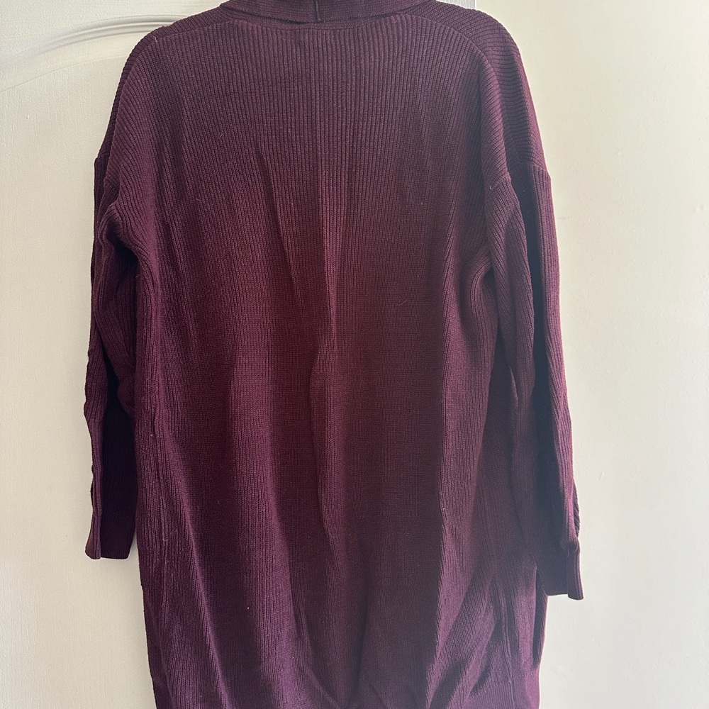 Cardigan bundle. - Picture 3 of 9